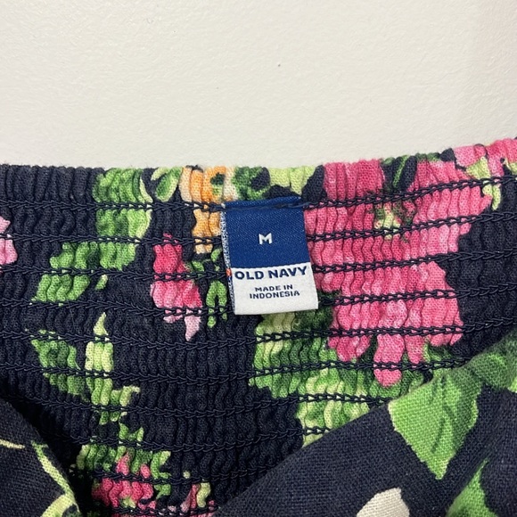 Old Navy fit & flare sleeveless dress - size medium - Picture 2 of 4